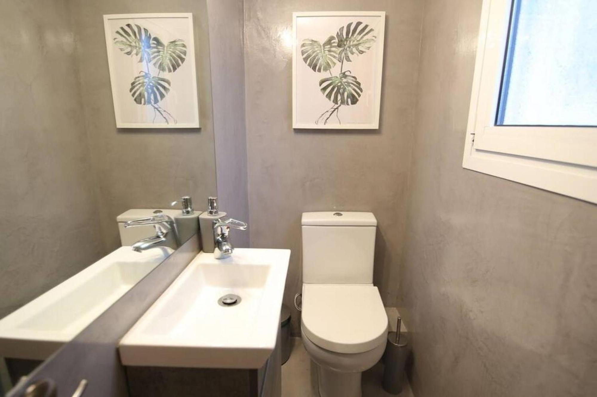 Ferienwohnung Penthouse Lux Flat With 2 Bd Next To Larissis Athen Exterior foto