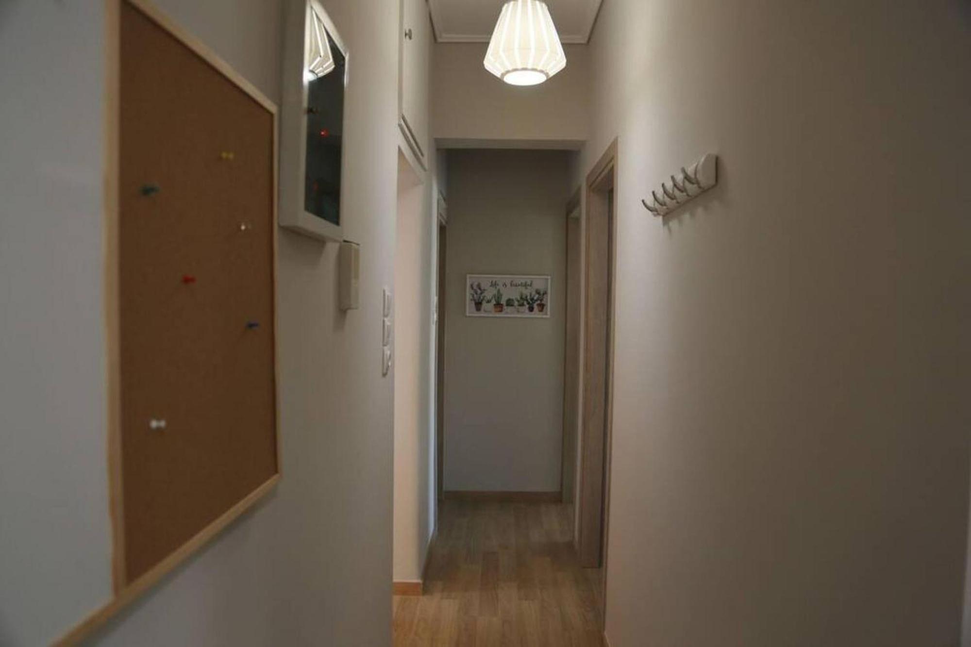 Ferienwohnung Penthouse Lux Flat With 2 Bd Next To Larissis Athen Exterior foto